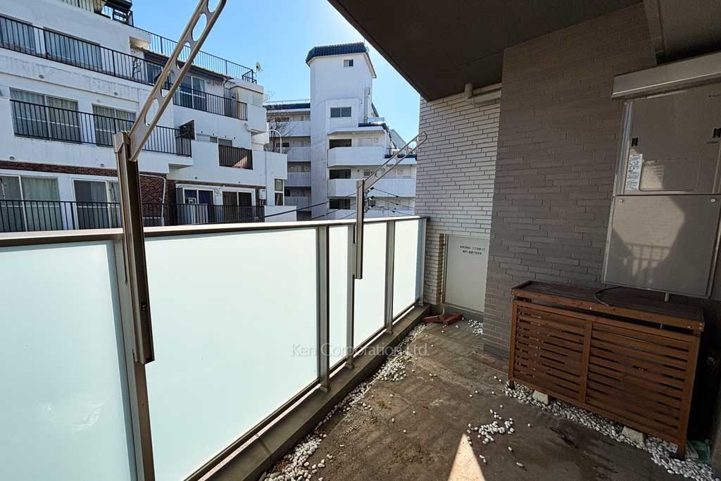 イニシア高輪プレシアスコートの写真 バルコニー