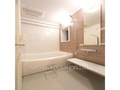 バスルーム ※写真・画像は実際と異なる場合がございます。部屋写真は同一タイプのものです。（ただし、画像中にタイプ名の記載がある場合はその記載内容を優先します。）