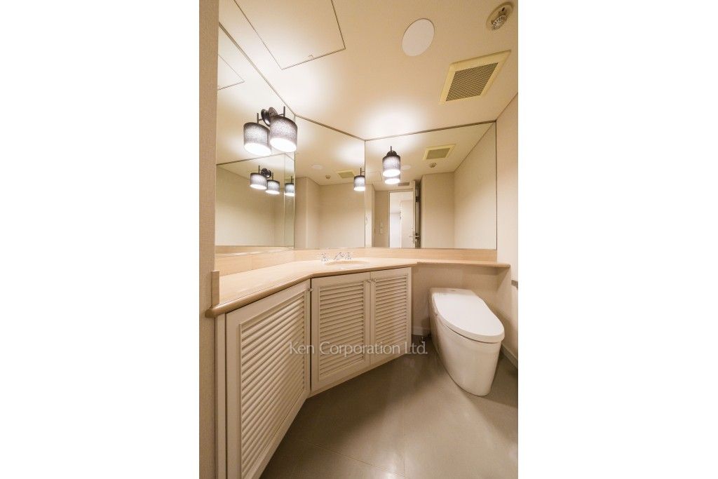 UEDA HOUSEの写真 トイレ