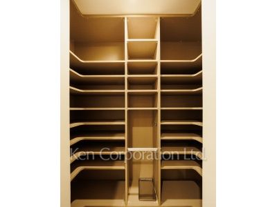 パークコート ザ・三番町ハウスの写真 シューズインクローゼット
