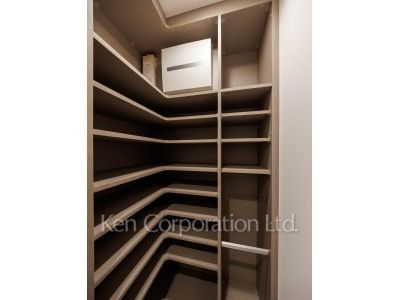 パークコート ザ・三番町ハウスの写真 シューズインクローゼット