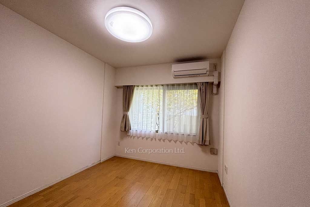 プリンスハイツ市ヶ谷の写真 マスターベッドルーム