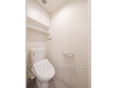 アジールコート都立大学の写真 トイレ ※3階の同じ間取タイプを撮影。仕様が異なることがあります。