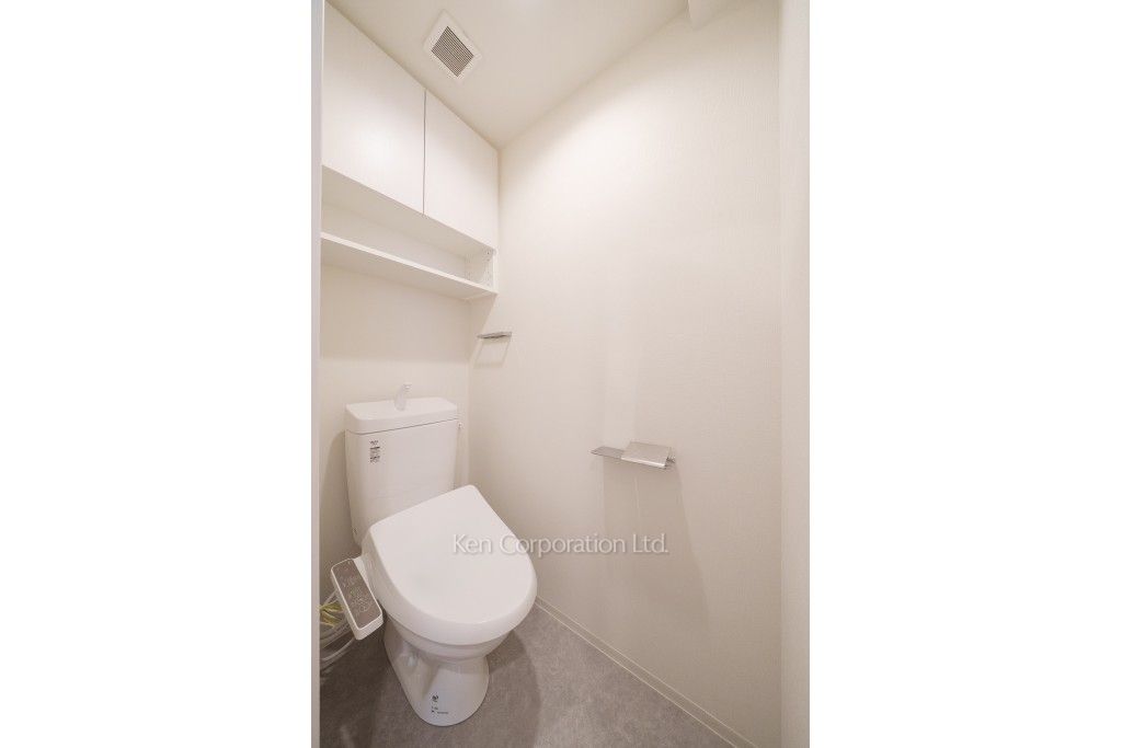 アジールコート都立大学の写真 トイレ ※3階の同じ間取タイプを撮影。仕様が異なることがあります。