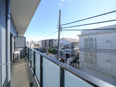 アジールコート都立大学の写真 バルコニー