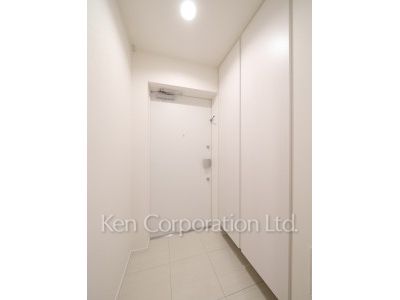 アジールコート都立大学の写真 玄関