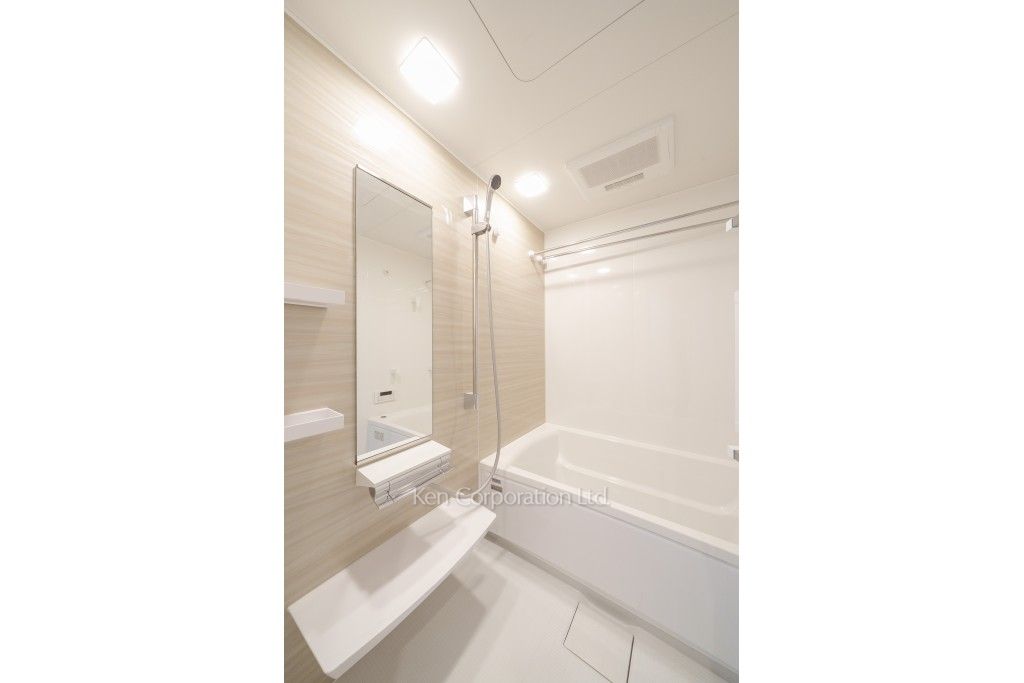 アジールコート都立大学の写真 バスルーム ※1階の同じ間取タイプを撮影。仕様が異なることがあります。