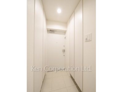 アジールコート都立大学の写真 玄関