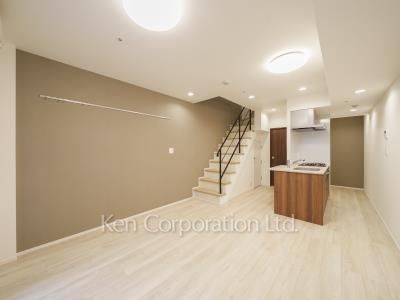 アジールコート都立大学の写真 居室（LDなど） ※1階の同じ間取タイプを撮影。仕様が異なることがあります。