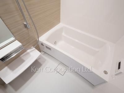 アジールコート都立大学の写真 バスルーム ※1階の同じ間取タイプを撮影。仕様が異なることがあります。