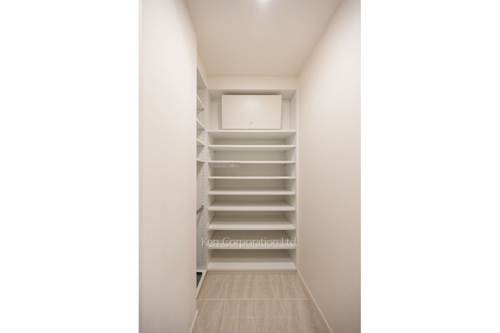 HARUMI FLAG SUN VILLAGEの写真 シューズインクローゼット