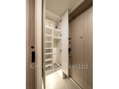 OIMACHI TRACKS RESIDENCEの写真 シューズクローゼット