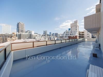 赤坂新坂ハウスの写真 バルコニー