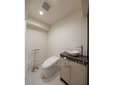 赤坂新坂ハウスの写真 トイレ