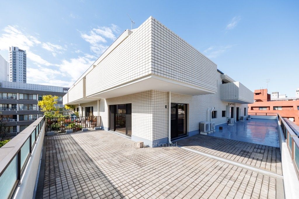 赤坂新坂ハウスの写真 バルコニー