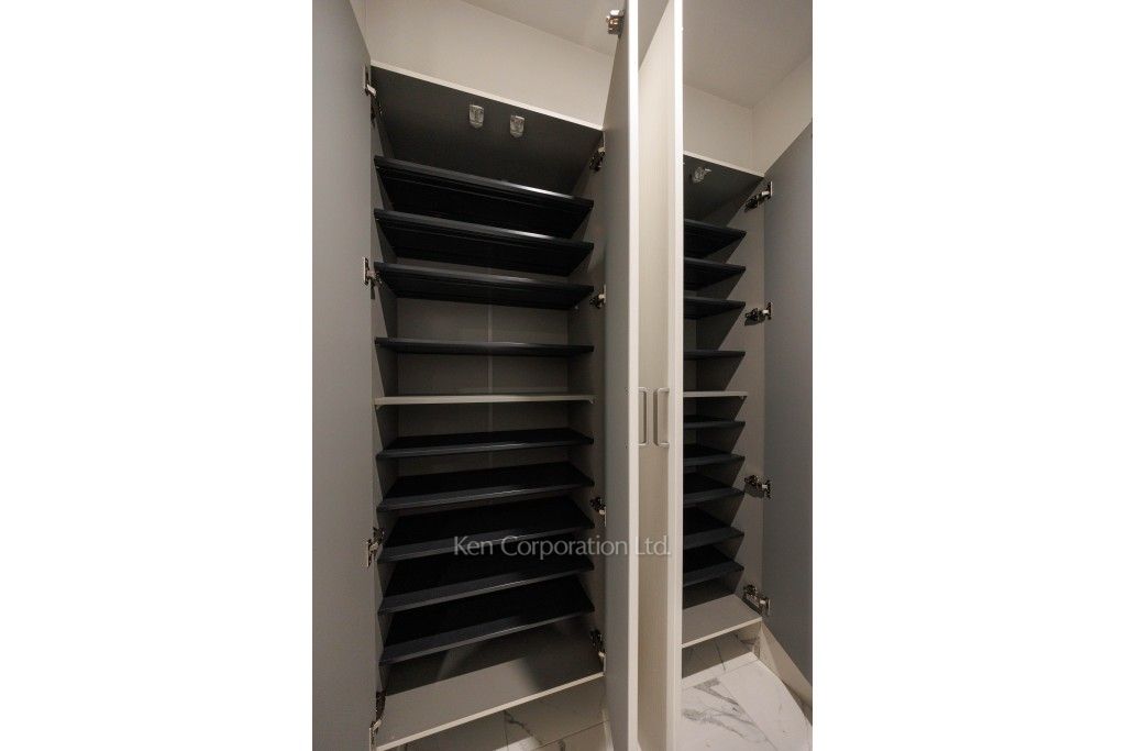 赤坂新坂ハウスの写真 シューズクローゼット