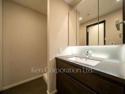 パウダールーム