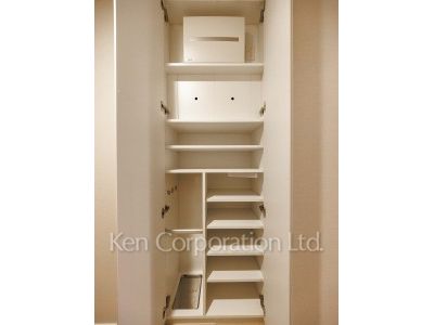 麻布台ヒルズ レジデンスBの写真 シューズクローゼット