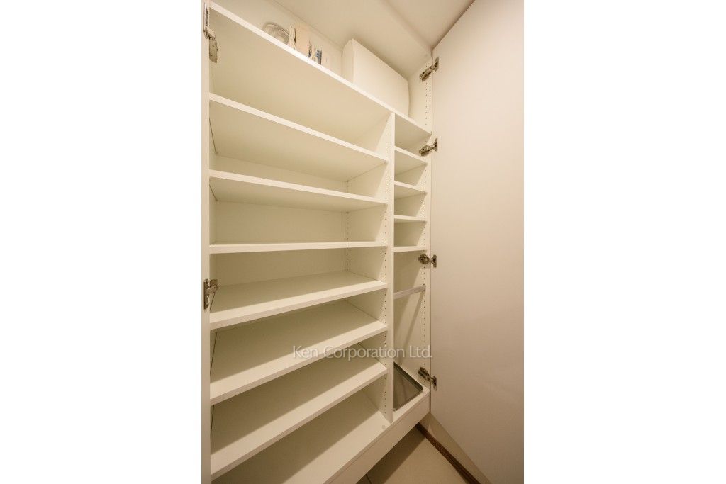 ENetial代官山の写真 シューズクローゼット ※7階の同じ間取タイプを撮影。仕様が異なることがあります。