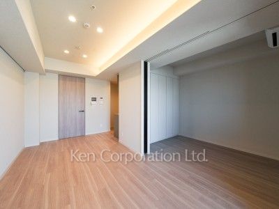 居室（LDなど） ※23階の同じ間取タイプを撮影。仕様が異なることがあります。