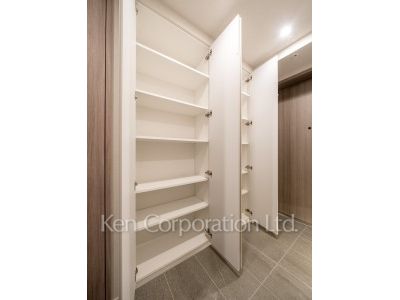 OIMACHI TRACKS RESIDENCEの写真 クローゼット ※23階の同じ間取タイプを撮影。仕様が異なることがあります。