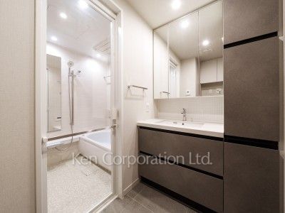 パウダールーム ※23階の同じ間取タイプを撮影。仕様が異なることがあります。