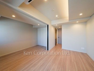 居室（LDなど） ※23階の同じ間取タイプを撮影。仕様が異なることがあります。