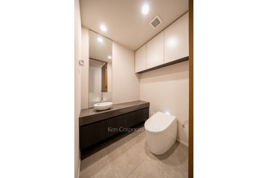 ザ・パークハウス千代田六番町の写真 トイレ