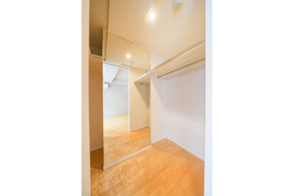 Brillia恵比寿idの写真 ウォークインクローゼット