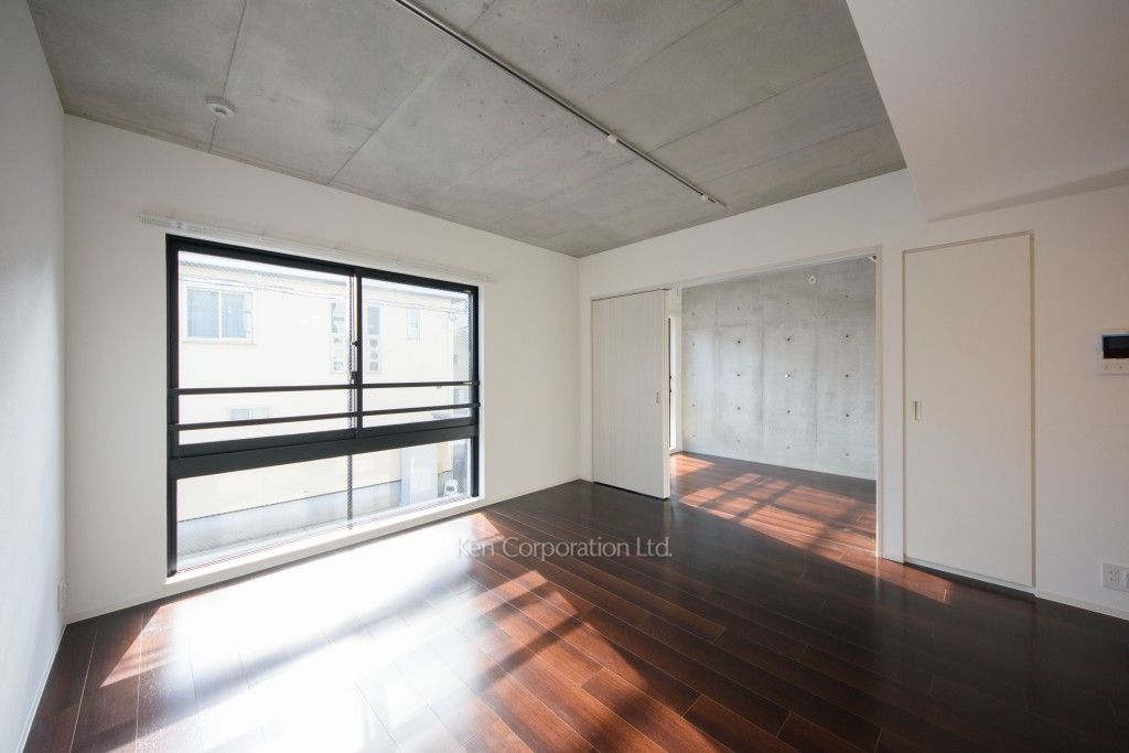 ガーデンレジデンス恵比寿の写真 居室（LDなど） ※2階の同じ間取タイプを撮影。仕様が異なることがあります。