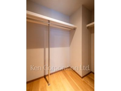 the UPPERHOUSE SHIROKANEの写真 ウォークインクローゼット