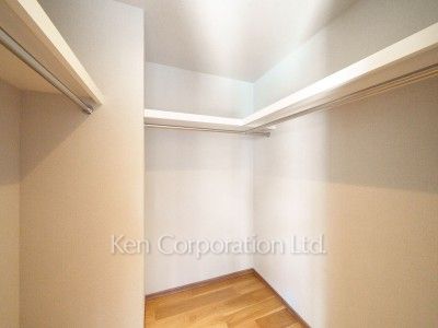 the UPPERHOUSE SHIROKANEの写真 ウォークインクローゼット