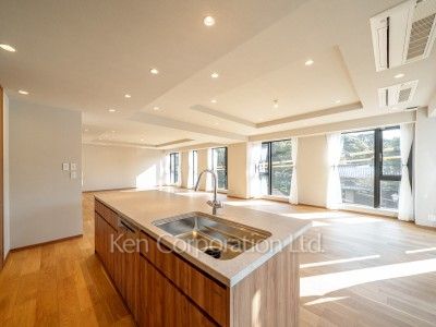 the UPPERHOUSE SHIROKANEの写真 キッチン