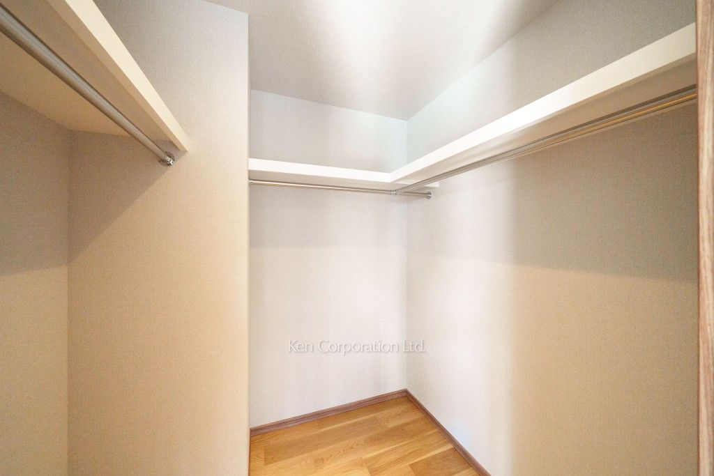 the UPPERHOUSE SHIROKANEの写真 ウォークインクローゼット