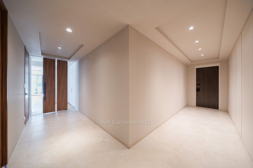 the UPPERHOUSE SHIROKANEの写真 玄関