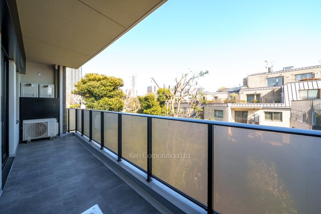 the UPPERHOUSE SHIROKANEの写真 バルコニー