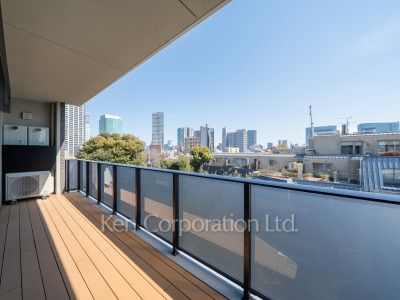 the UPPERHOUSE SHIROKANEの写真 バルコニー