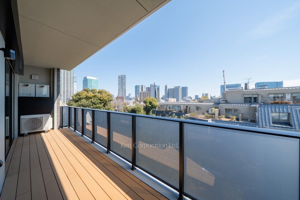 the UPPERHOUSE SHIROKANEの写真 バルコニー