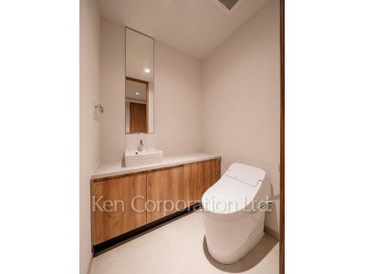 the UPPERHOUSE SHIROKANEの写真 トイレ