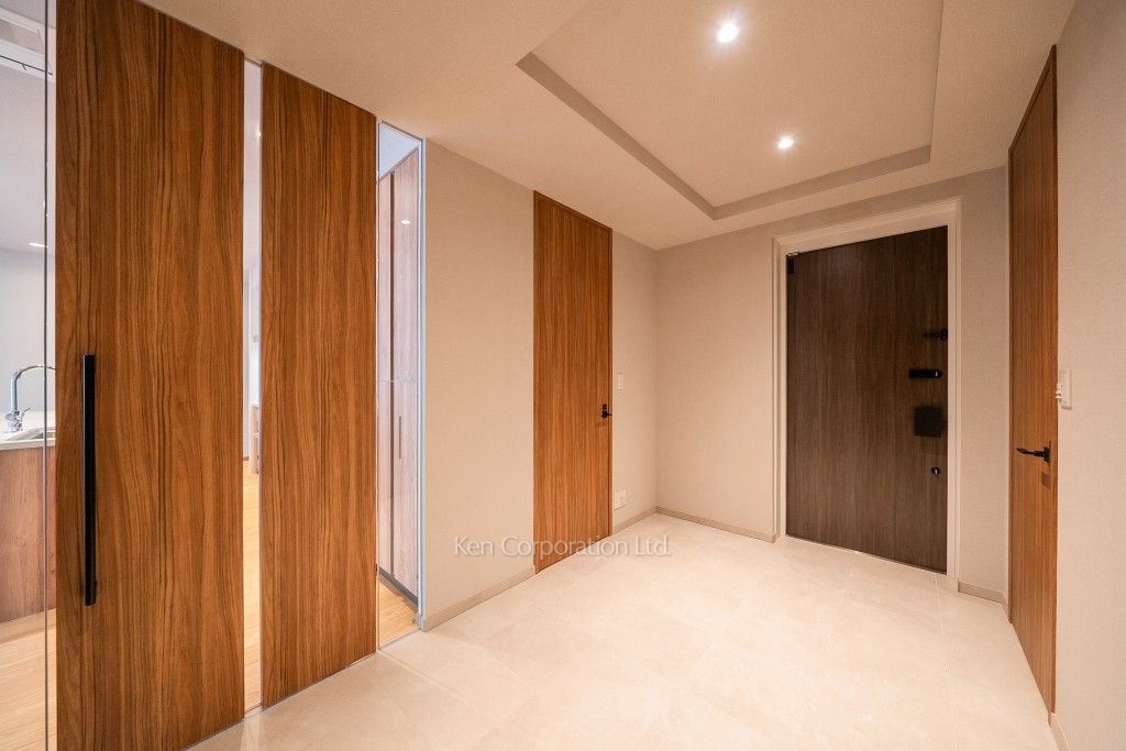 the UPPERHOUSE SHIROKANEの写真 玄関