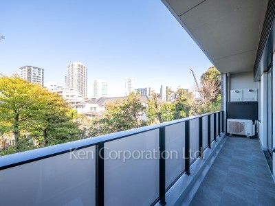 the UPPERHOUSE SHIROKANEの写真 バルコニー