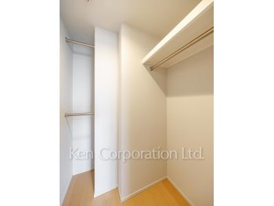 三田ガーデンヒルズイーストヒルの写真 ウォークインクローゼット