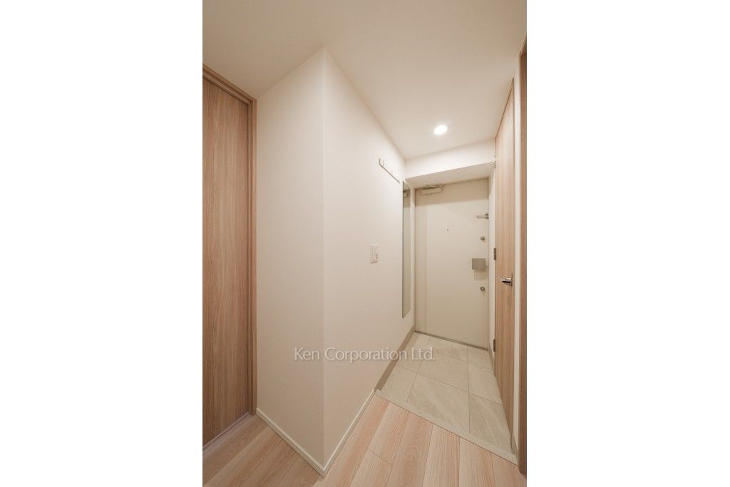 イプセ白金台の写真 玄関 ※4階の同じ間取タイプを撮影。仕様が異なることがあります。