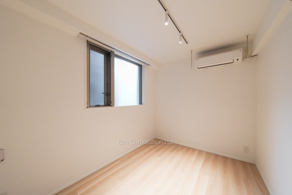 イプセ白金台の写真 サービスルーム ※4階の同じ間取タイプを撮影。仕様が異なることがあります。