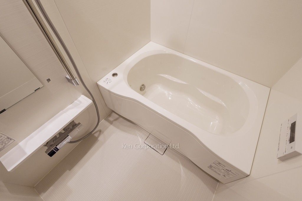 イプセ白金台の写真 バスルーム ※4階の同じ間取タイプを撮影。仕様が異なることがあります。