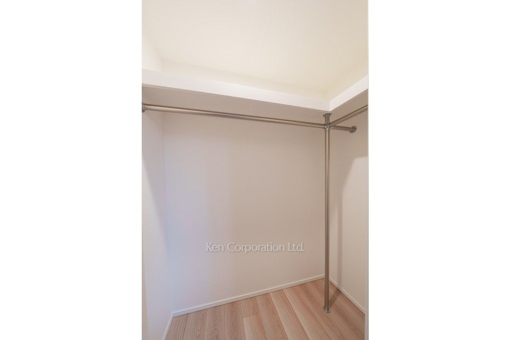 イプセ白金台の写真 ウォークインクローゼット ※4階の同じ間取タイプを撮影。仕様が異なることがあります。