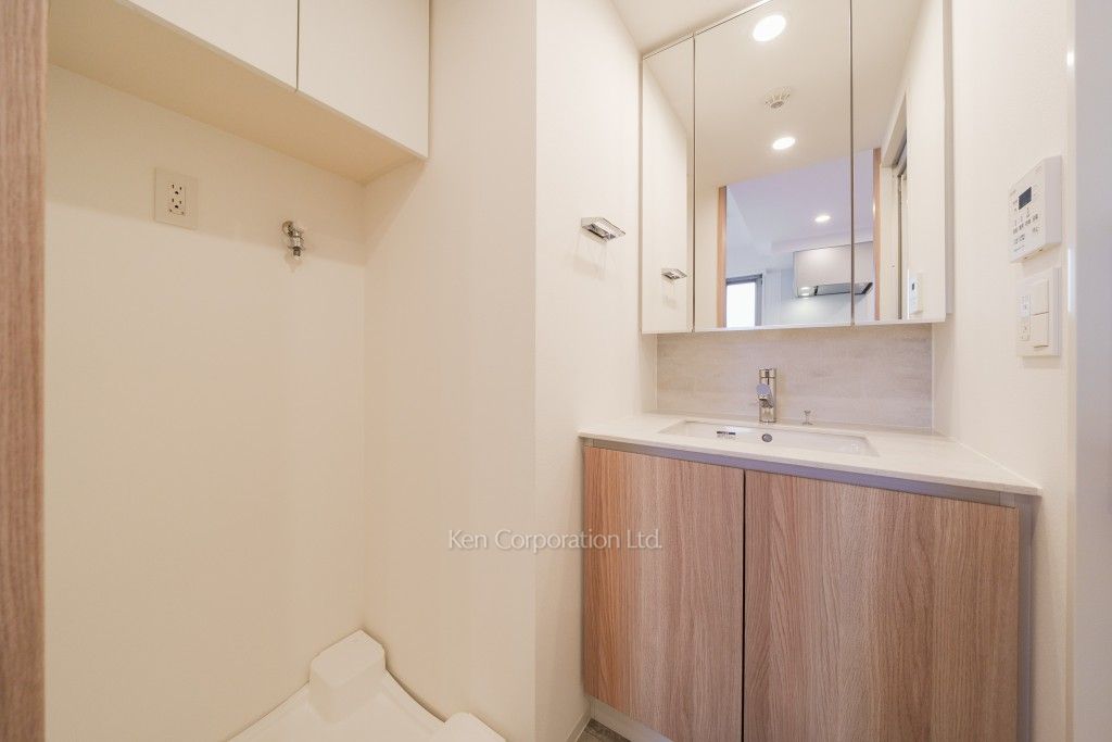 イプセ白金台の写真 パウダールーム ※4階の同じ間取タイプを撮影。仕様が異なることがあります。