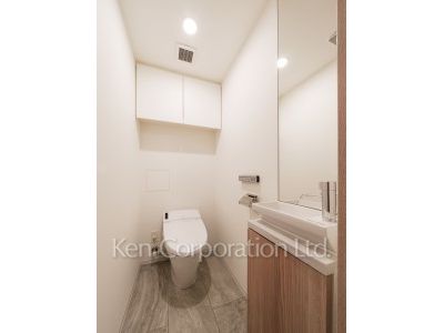 イプセ白金台の写真 トイレ ※2階の同じ間取タイプを撮影。仕様が異なることがあります。