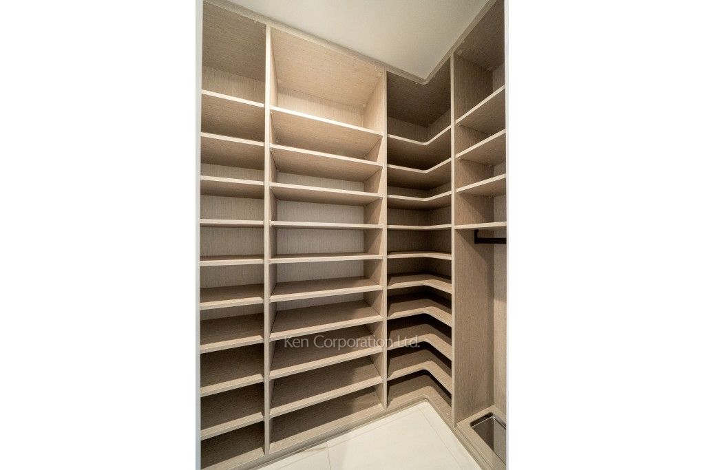 三田ガーデンヒルズイーストヒルの写真 シューズインクローゼット