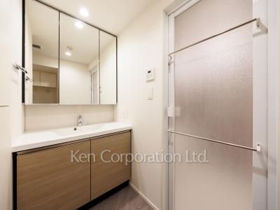 パウダールーム ※7階の同じ間取タイプを撮影。仕様が異なることがあります。